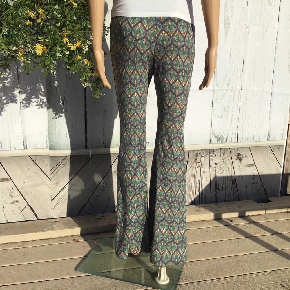 BOHO RETRO BELL BOTTOM LEG PANTS - Picture 9 of 10
